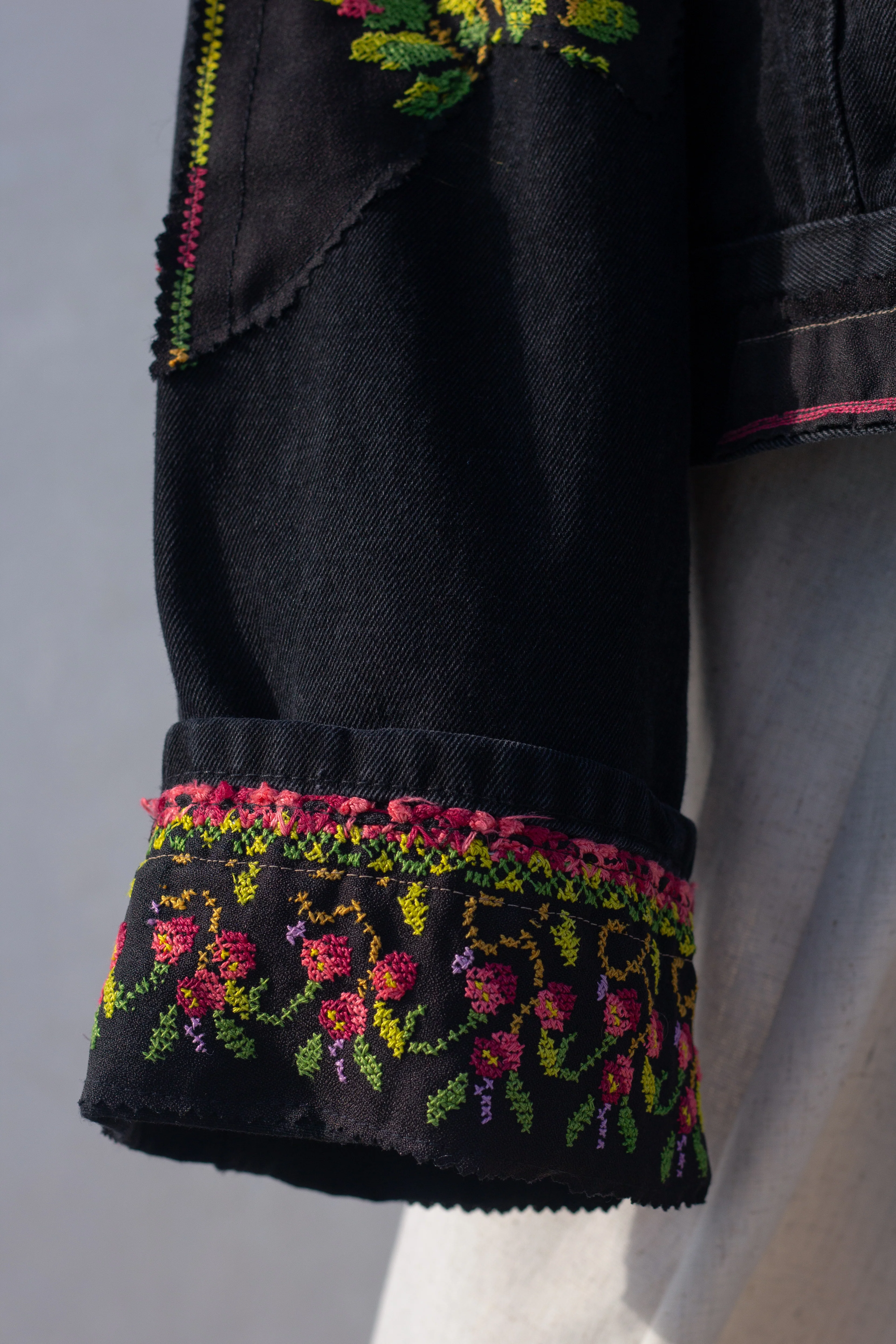 Tatreez jacket no. 1 - Image 4