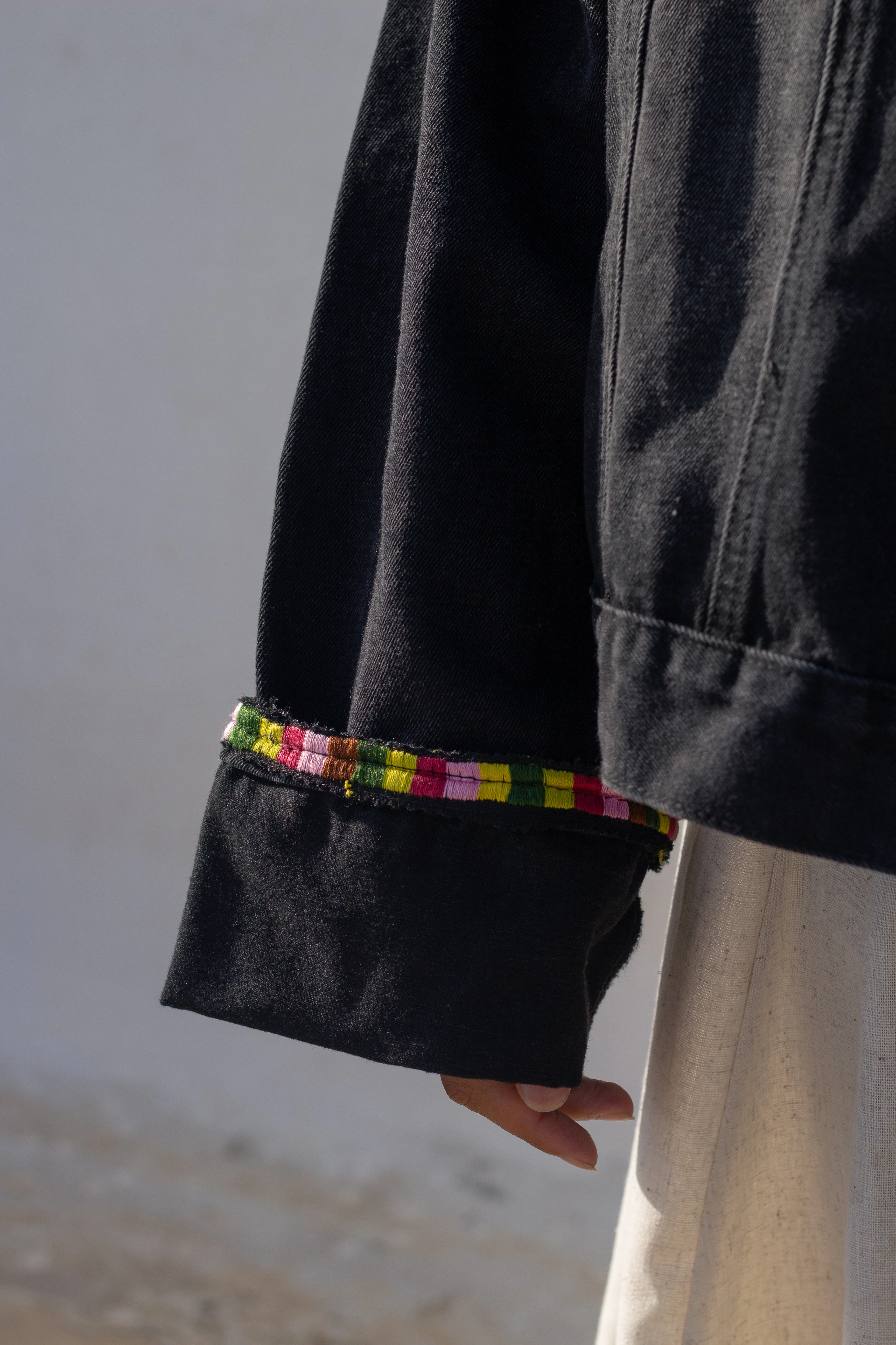 Tatreez jacket no. 3 - Image 4