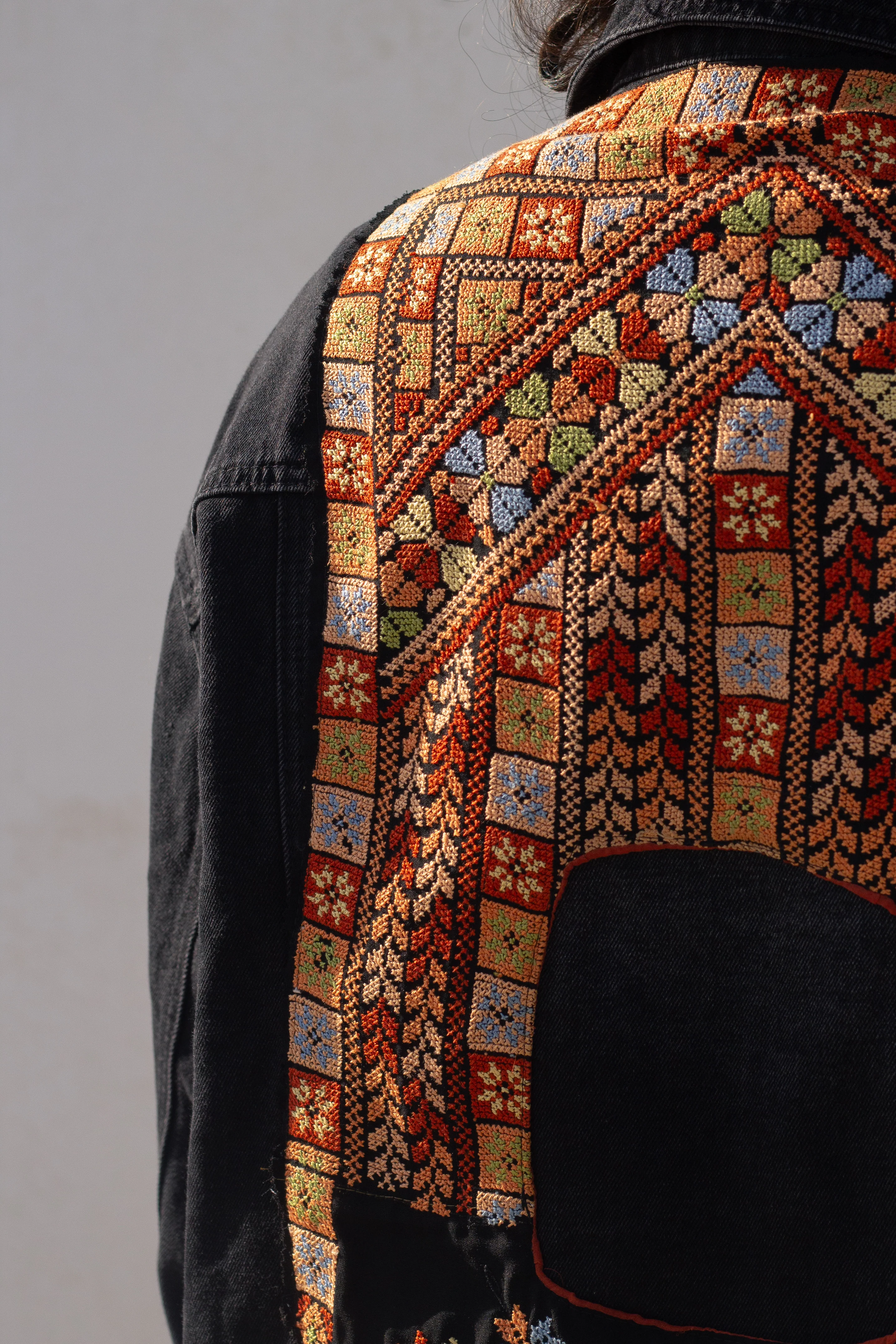 Tatreez jacket no. 4 - Image 4
