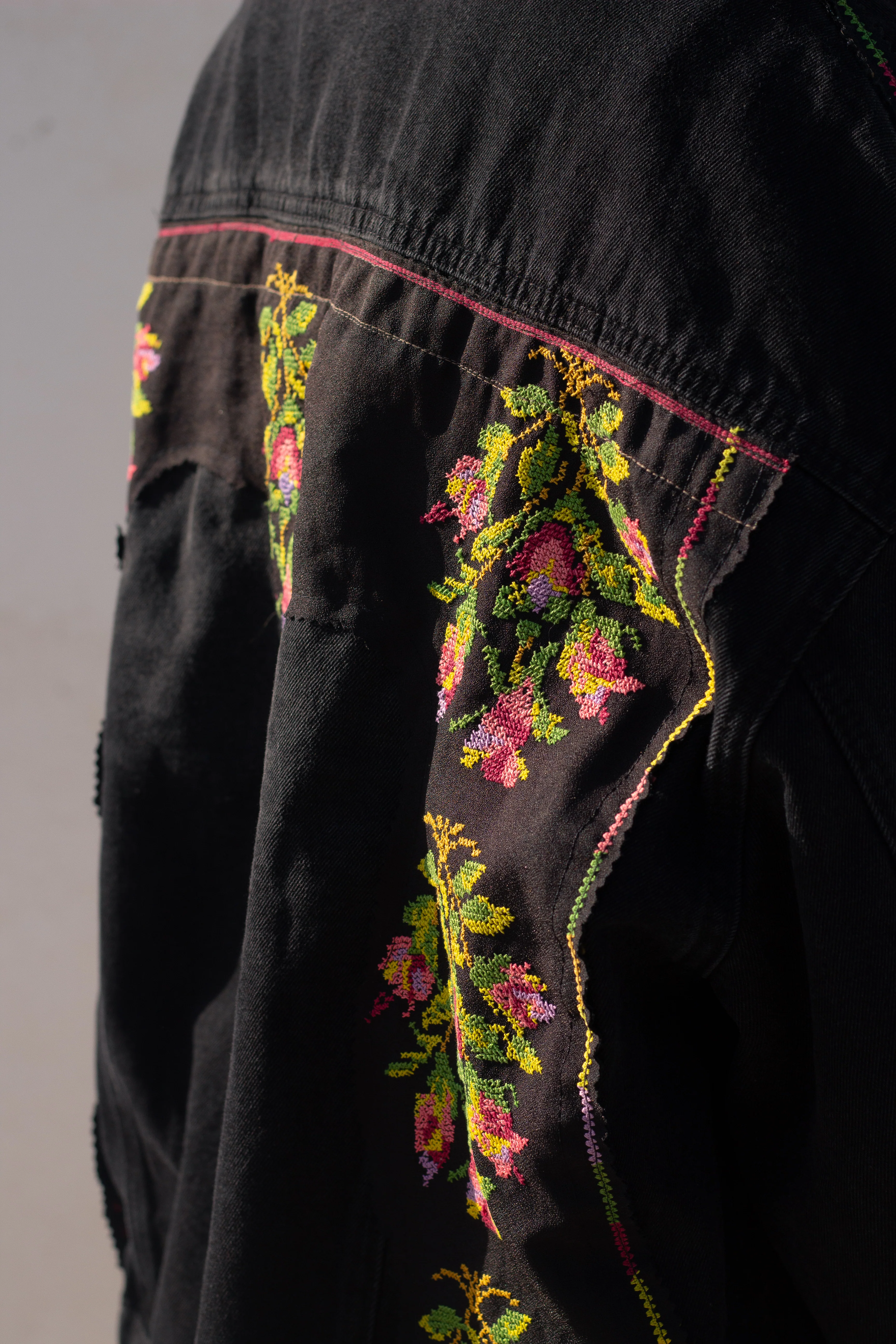 Tatreez jacket no. 7 - Image 5