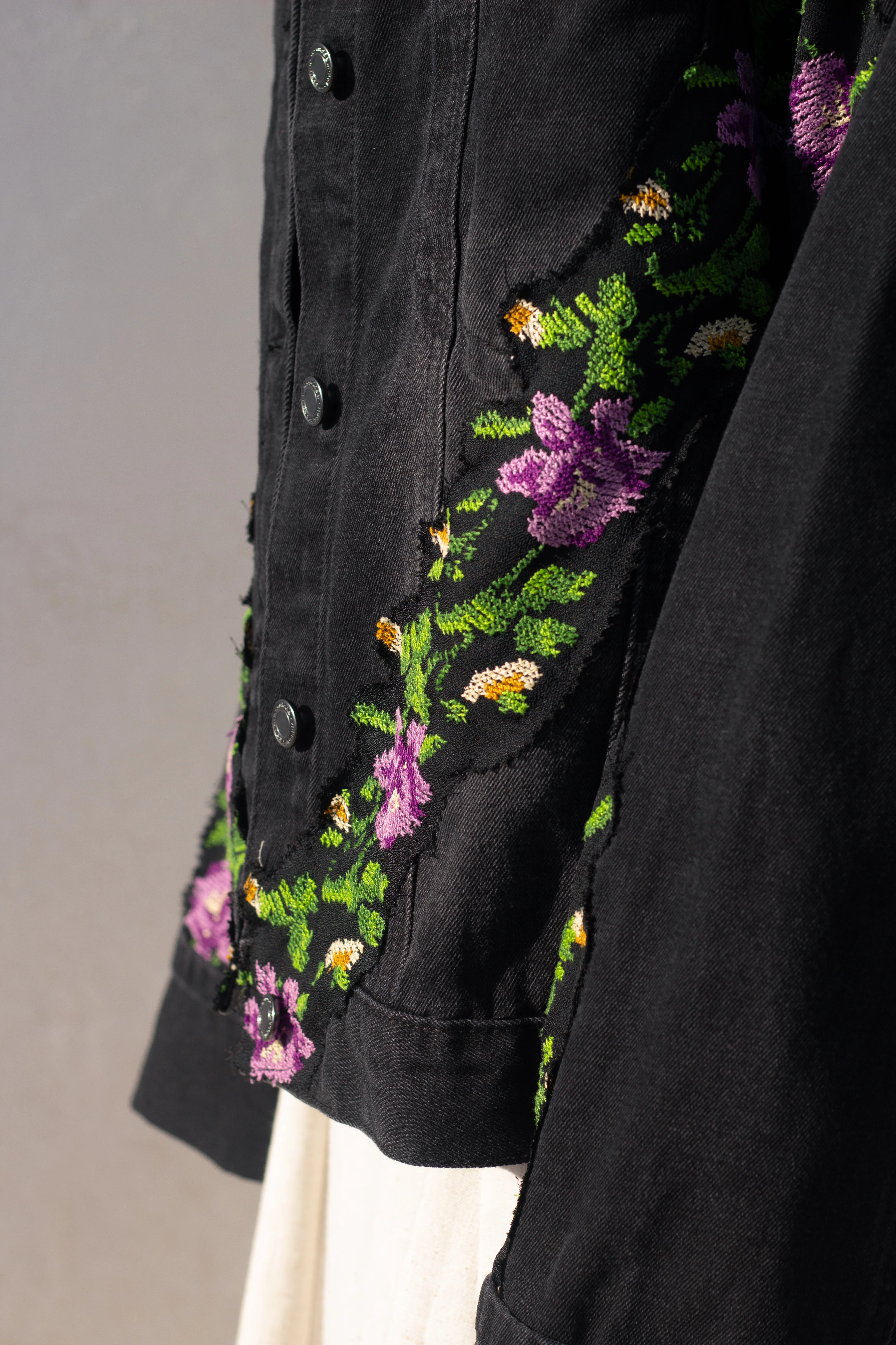 Tatreez jacket no. 8 - Image 4